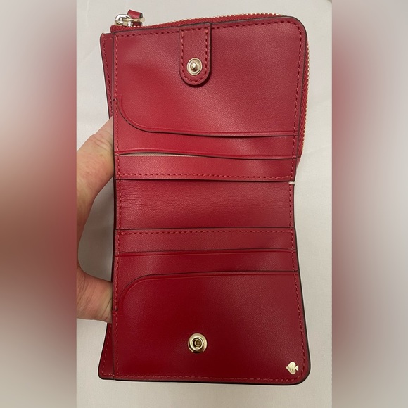NWT ♠️ Kate Spade Wallet - Picture 5 of 7